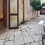 Del Teatro