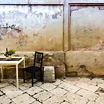 Del Teatro Apartament Brindisi